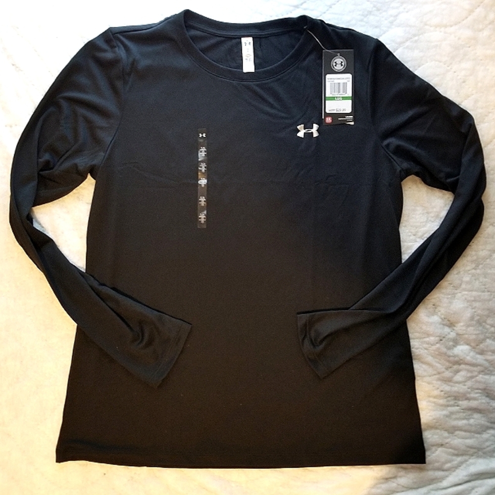 Under Armour DriFit Long Sleeve Shirt